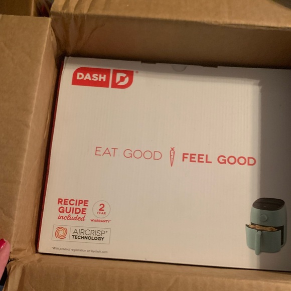 Brand New In Box Dash 2.6 QT Express Tasti Crisp Air Fryer - Picture 5 of 9
